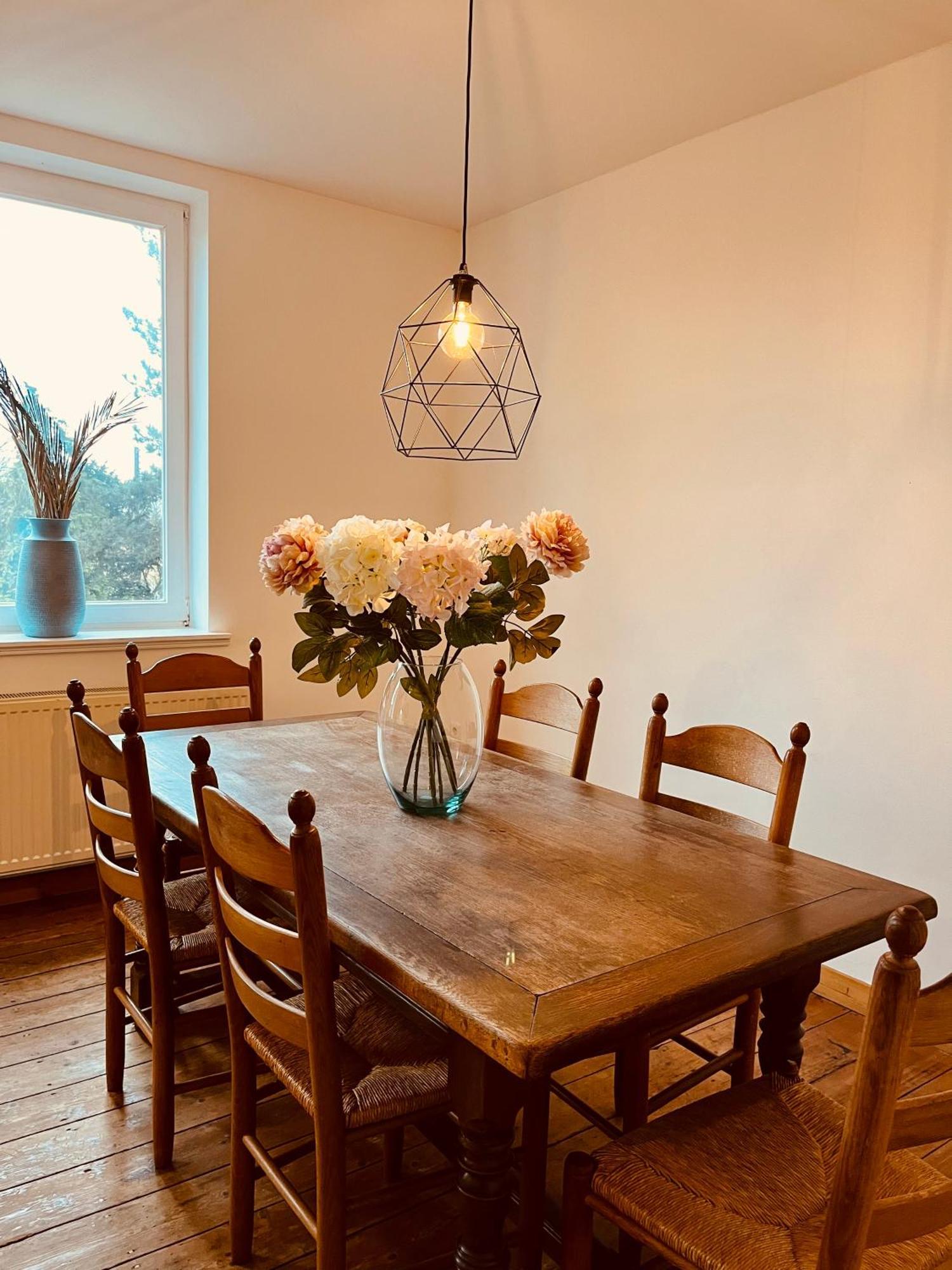 B E D & A G E D E S I G N -Extra Large- Wunderschoene Komplette Wohnung Mit Viel Platz & 4 Schlafzimmer B E D & A G E D E S I G N -Small- Wunderschoenes Zimmer Mit Bad Rechnungserstellung Fuer Geschaeftsreisende & Firmen Hünxe Zewnętrze zdjęcie
